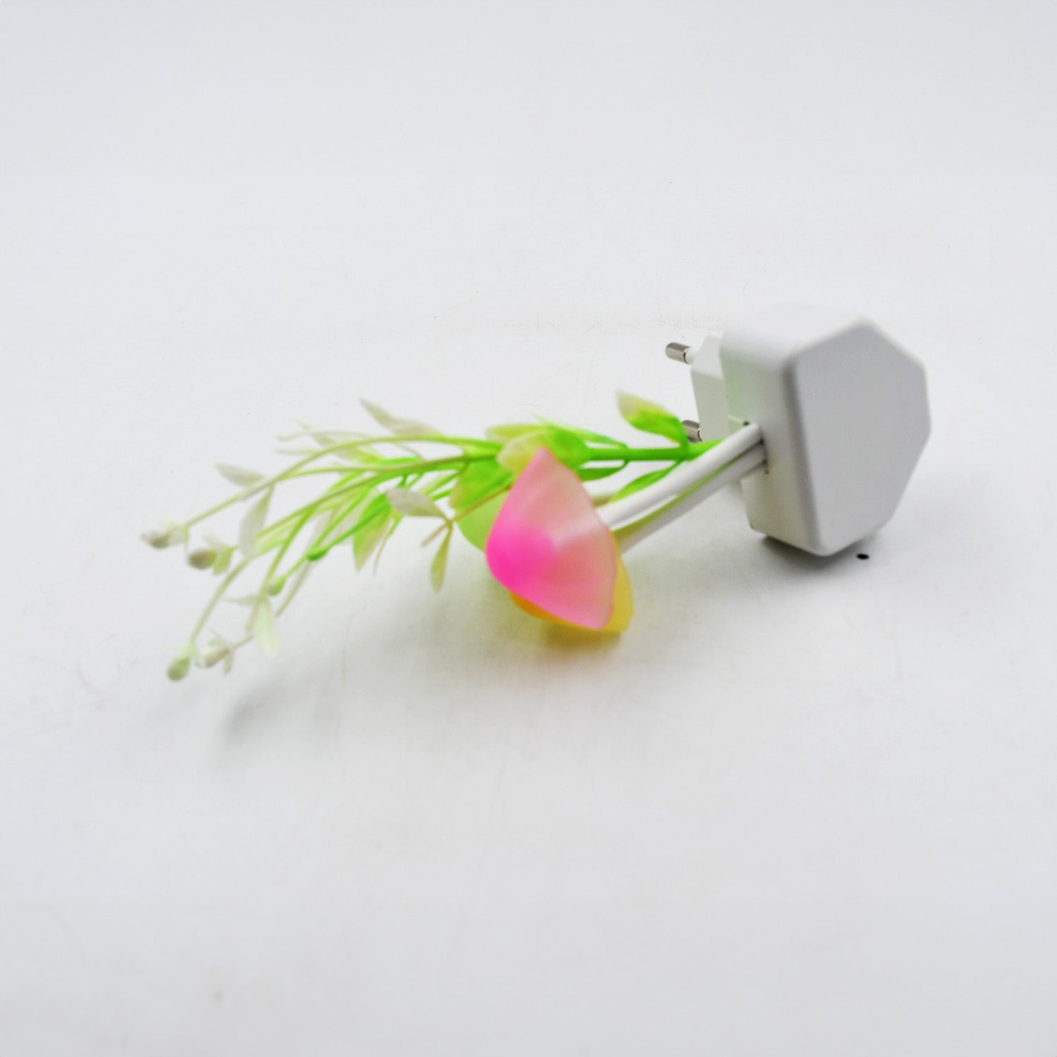 0239A  Fancy Color Changing LED Mushroom Night Light Kids Beautiful Color LED Illumination Automatic On/Off Light Sensor Night Lamp 0239A  Fancy Color Changing LED Mushroom Night Light Kids Beautiful Color LED Illumination Automatic On/Off Light Sensor Night Lamp